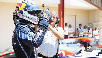 Επέστρεψε στο θρόνο του ο Φέτελ !