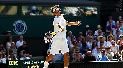 Άνετα στους «8» ο Φέντερερ