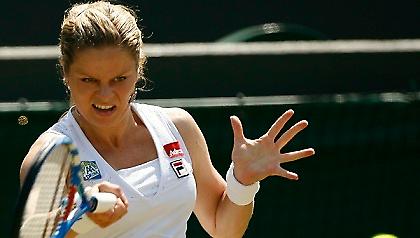 Νικήτρια στον «εμφύλιο» η Κλάιστερς