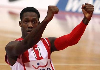 Μπέβερλι: «Έμαθα πολλά στον Ολυμπιακό»