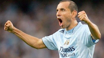 Διπλό «χτύπημα» από Μπόλτον