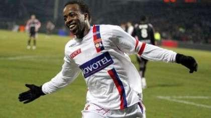 «Αγκαλιά» με Γκοβού