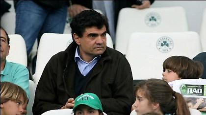 Άσπρη γάτα, μαύρη γάτα, αρκεί να πιάνει τα ποντίκια