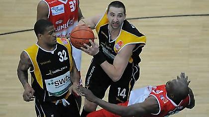 Πήρε Κάτιτς η Παρτιζάν