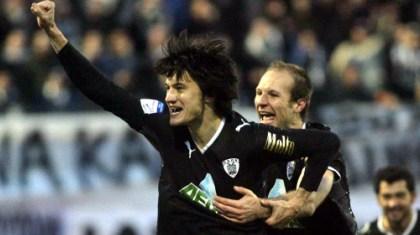 Χαμόγελα με… ανησυχία