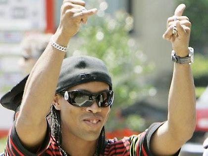 «Ο Ροναλντίνιο θέλει να έρθει στη Φλαμένγκο»