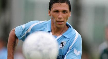 Έρχεται και «κλείνει» ο Χολέμπας