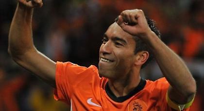 Έπεσε η «αυλαία» για Φαν Μπρόνκχορστ και Όιερ