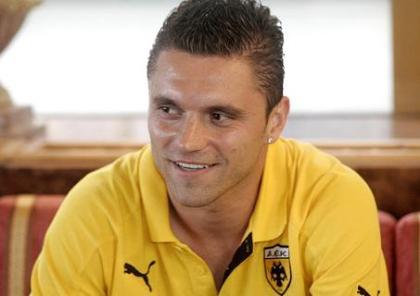 Γιάχιτς: «Μπορώ και δεξί μπακ»