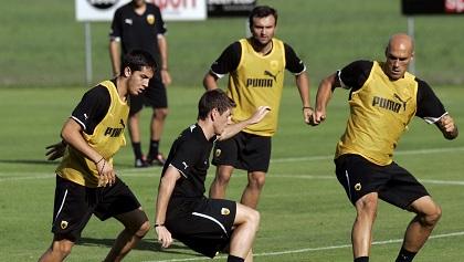 Στο Novasports 1 το ΑΕΚ-Ουνιρέα