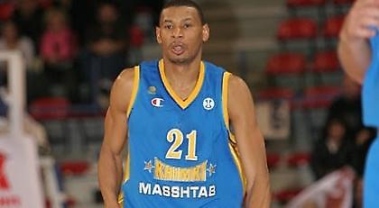 Τετραπλό «χτύπημα» από Ούνιξ!