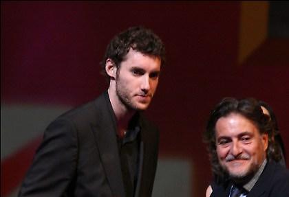 Ένα καράβι λεφτά για Φερνάντεθ!