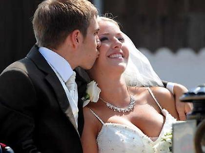 Ο παραμυθένιος γάμος του Λαμ (pics+video)