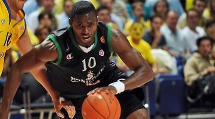 Σάτο και στο βάθος… Ρούντι