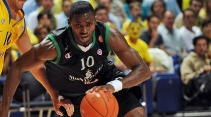 Σάτο και στο βάθος… Ρούντι