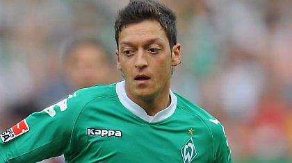 «Σφήνα» της Ρεάλ για Οζίλ