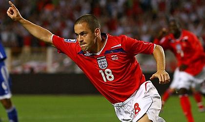 «Κόκκινος» και επίσημα ο Κόουλ!