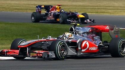 Δεν το βάζει κάτω η McLaren