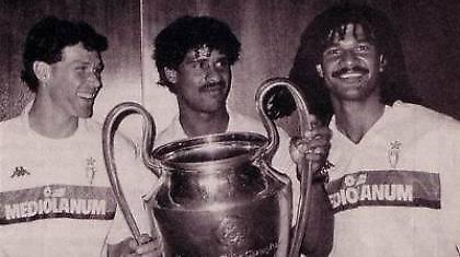 Το ποδόσφαιρο έχει σενάριο και ηθοποιοί είναι οι παίκτες! (video)