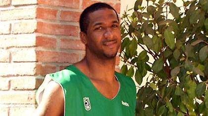 Τάκερ για δύο χρόνια στη Ρεάλ