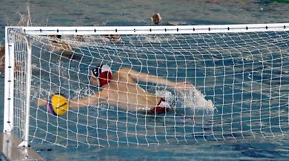 Στο κυνήγι της πέμπτης θέσης