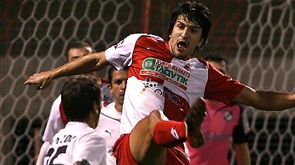 «Μολύνει την ιστορία του ο ΠΑΣ»