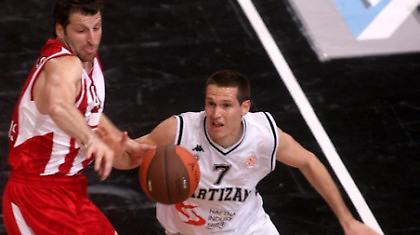 Για ακόμα ένα χρόνο Παρτιζάνος