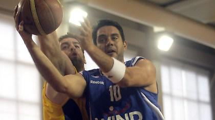 Πέτρουλας και επίσημα στο Περιστέρι