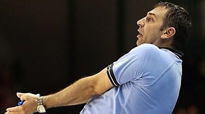 «Υποκλίθηκαν» στην οικοδέσποινα οι Έφηβοι