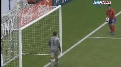 «Καλύτερα κάτσε στην κουζίνα…»