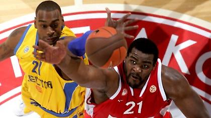 Πάει Μακάμπι ο «Σόφο»!