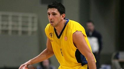 Υπέγραψε ο Μπατής