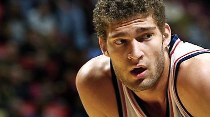 Ξέμειναν από ψηλούς οι Αμερικανοί!