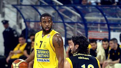 Θα ξαναφορέσει τα τζιαλορόσι…