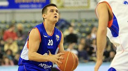 Από τη Ρόδο, στο Ντόνετσκ