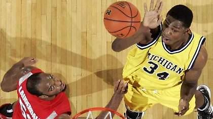 Ανακοίνωσε Σιμς ο ΠΑΟΚ