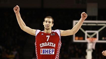 Πήρε Ντέλας η Τσιμπόνα