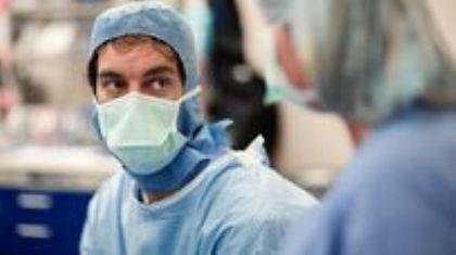 Ο Πάου Γκασόλ… γιατρός! (vid)