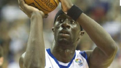 Ανακοίνωσε Μενσά-Μπονσού η Κάχα Λαμποράλ