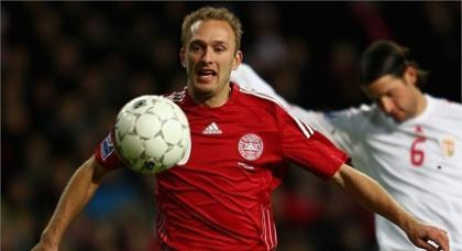 Ο Ντένις τα εκατοστίζει