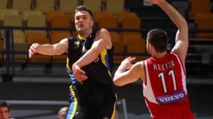 Τη δικαστική οδό σκέφτεται ο Κένταλ