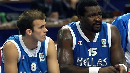 «Big Sofo» in, Καλάθης και Μπουρούσης out