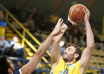 Οριστική συμφωνία με Αγαδάκο