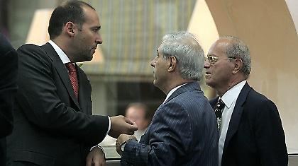 Ε, όχι και λιτότητα…