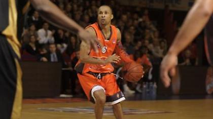 «Mπαμ» με Σπένσερ το Μαρούσι!