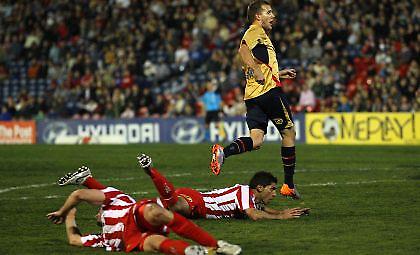 Ώπα, ρε φίλε, πού… πλασάρεις; (video)