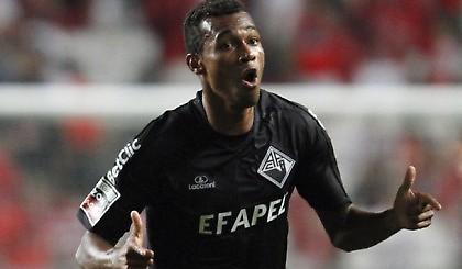 Η… «Ζιοβανιά» που ξέρανε την Μπενφίκα! (video)