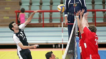 Στα κιτρινόμαυρα ο Ριζόπουλος