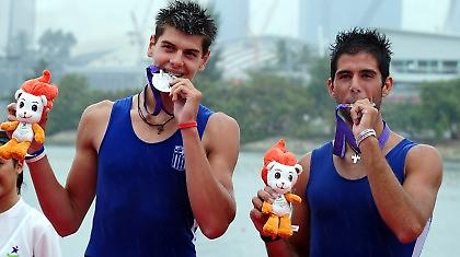 Οι Έλληνες γράφουν Ιστορία! (video+pics)