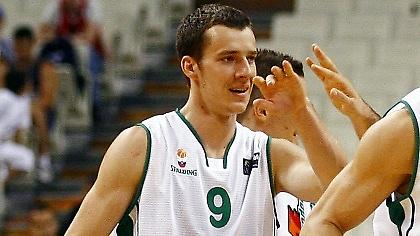 Ντράγκιτς: «Μεταξύ των τριών κορυφαίων η Ελλάδα»